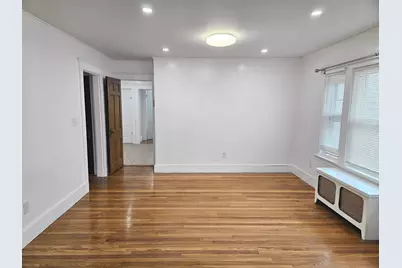 143 Atlantic St #4, Quincy, MA 02171 - Photo 2