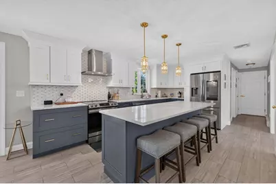 68 Metacomet Ave, Taunton, MA 02718 - Photo 6