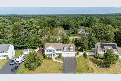 68 Metacomet Ave, Taunton, MA 02718 - Photo 38