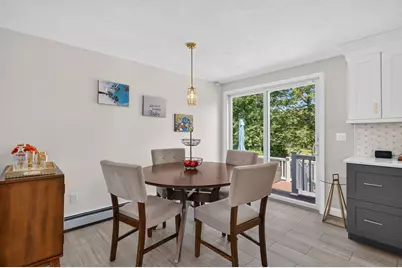 68 Metacomet Ave, Taunton, MA 02718 - Photo 8