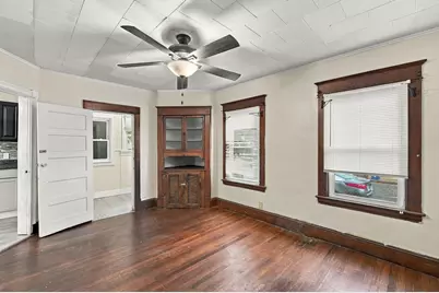132 Gilbert Ave, Springfield, MA 01119 - Photo 26