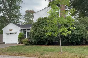 23 Regent Rd, Belmont, MA 02478 - Photo 2