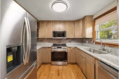 108 Welsford St, Brockton, MA 02302 - Photo 6