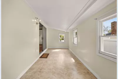 108 Welsford St, Brockton, MA 02302 - Photo 12
