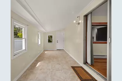 108 Welsford St, Brockton, MA 02302 - Photo 14