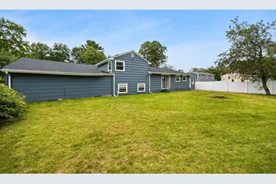 108 Welsford St, Brockton, MA 02302 - Photo 38