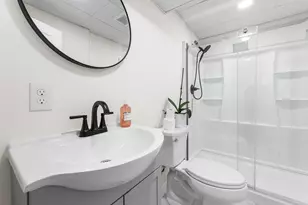 4 Fairmount St, Woburn, MA 01801 - Photo 32