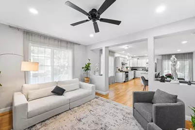 4 Fairmount St #A, Woburn, MA 01801 - Photo 4