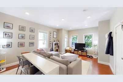 34 Sargent Ave #A, Somerville, MA 02145 - Photo 2