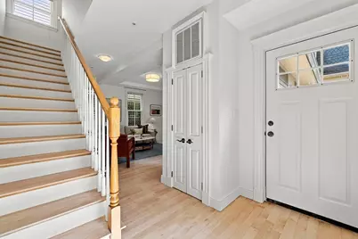 46 Quincy Street #3, Somerville, MA 02143 - Photo 4