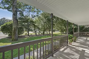 690 Converse St, Longmeadow, MA 01106 - Photo 4