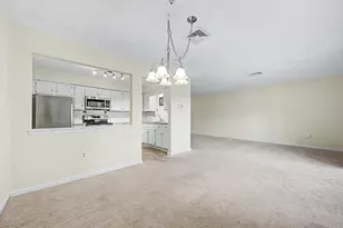 29 Rainbow Pond Dr, Walpole, MA 02081 - Photo 10