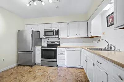 29 Rainbow Pond Dr. #B1, Walpole, MA 02081 - Photo 6