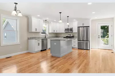 28-30 Quigley Ave, Chelmsford, MA 01863 - Photo 6