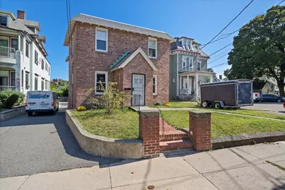 12 Bellevue St, Boston, MA 02125 - Photo 2