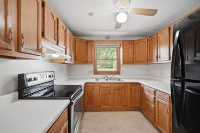184 Main St, Oxford, MA 01540 - Photo 12