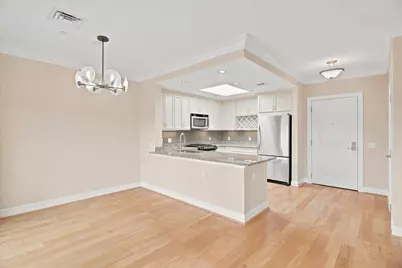 629 Hammond St #EPH15, Brookline, MA 02246 - Photo 12