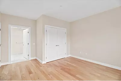 629 Hammond St #EPH15, Brookline, MA 02246 - Photo 18