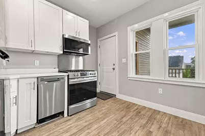 1 Beacon St #3R, Somerville, MA 02143 - Photo 4