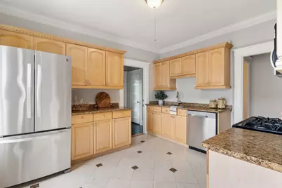 171 Savin Hill Ave #2, Boston, MA 02125 - Photo 12