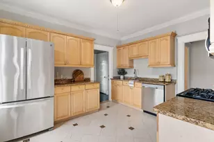 171 Savin Hill Ave, Boston, MA 02125 - Photo 12