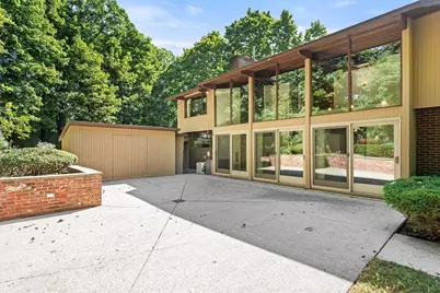 7 Arnold Rd, Wellesley, MA 02481 - Photo 4