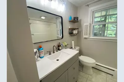64 Haverhill St, Reading, MA 01867 - Photo 12