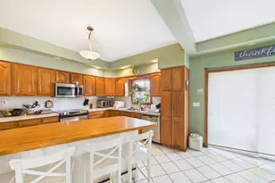249 Central Ave, New Bedford, MA 02745 - Photo 16