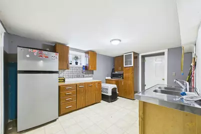 249 Central Ave, New Bedford, MA 02745 - Photo 30