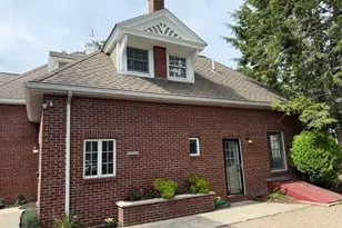 93 W Emerson, Melrose, MA 02176 - Photo 2