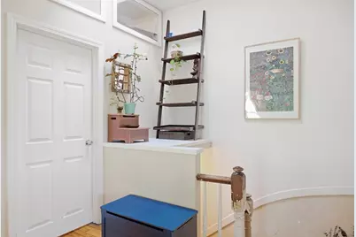 513-515 E 6th St #3, Boston, MA 02127 - Photo 6