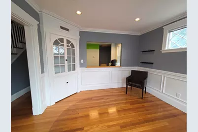 282 Montvale Ave, Woburn, MA 01801 - Photo 2