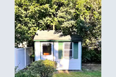 109 Pilgrim, Springfield, MA 01118 - Photo 34
