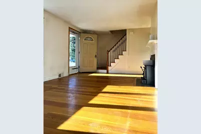 109 Pilgrim, Springfield, MA 01118 - Photo 6