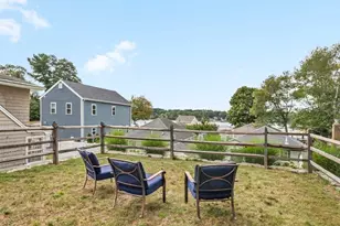 21 Shepard Ave, Pembroke, MA 02359 - Photo 16