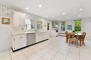172 Irving Ave, Barnstable, MA 02647 - Photo 22