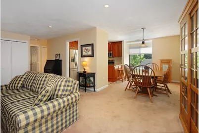 28 Concord Greene #2, Concord, MA 01742 - Photo 8