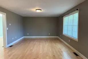10 Shamrock Ln, Lakeville, MA 02347 - Photo 6
