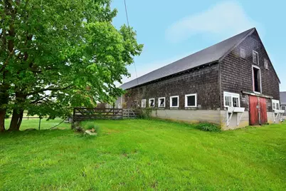 482 Smith Neck Rd, Dartmouth, MA 02748 - Photo 24