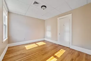 141 Cambridge St, Worcester, MA 01603 - Photo 6