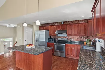 6 Greenhalge St, Worcester, MA 01604 - Photo 4