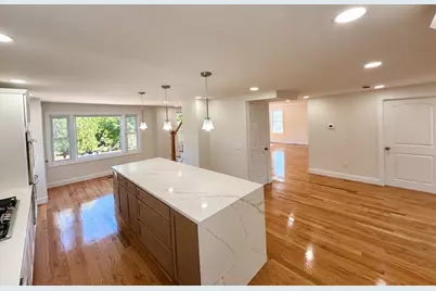 346 Hilldale Ave, Haverhill, MA 01832 - Photo 8