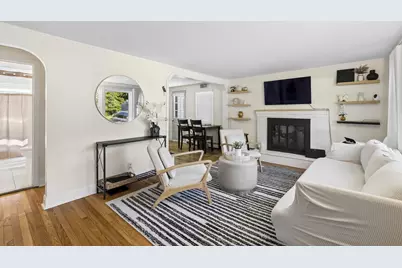 1392 Old Pleasant St, Bridgewater, MA 02324 - Photo 6