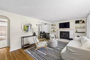 1392 Old Pleasant St, Bridgewater, MA 02324 - Photo 6