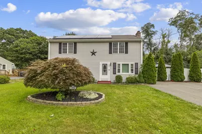 1392 Old Pleasant St, Bridgewater, MA 02324 - Photo 2