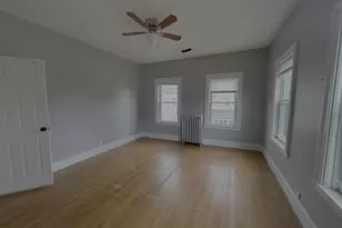 408 School St, Webster, MA 01570 - Photo 8