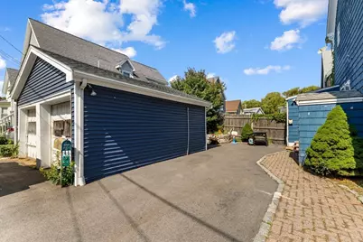 150 Maplewood Avenue, Gloucester, MA 01930 - Photo 8
