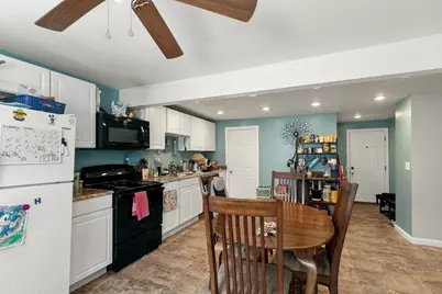 150 Maplewood Avenue, Gloucester, MA 01930 - Photo 18