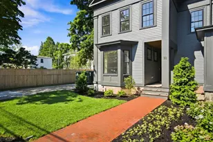 92 Federal St, Newburyport, MA 01950 - Photo 1