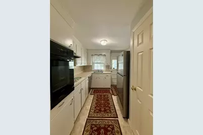 21-23 Pratt St #21, Melrose, MA 02176 - Photo 16